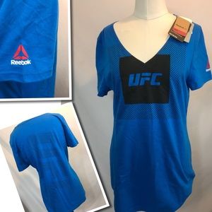Reebok UFC Ladies Blue T-Shirt Medium